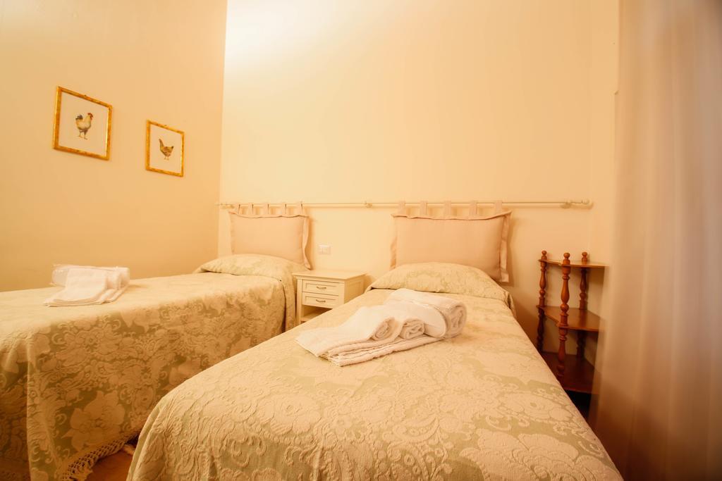 Casa Montecuccoli Montelupo Fiorentino Ruang foto